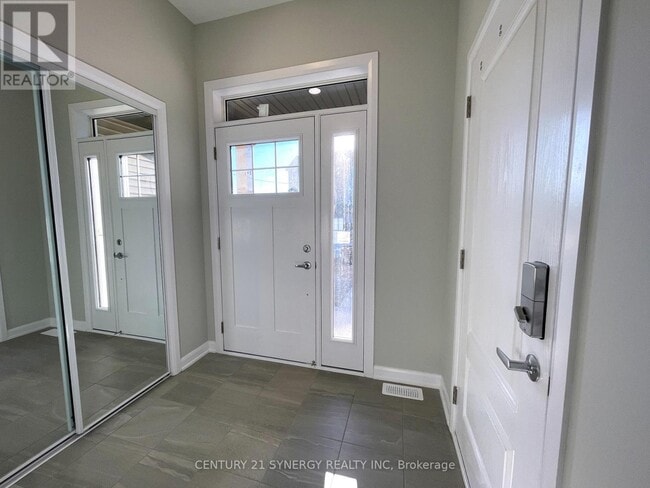 Building Photo - 338 Drumlish Ln
