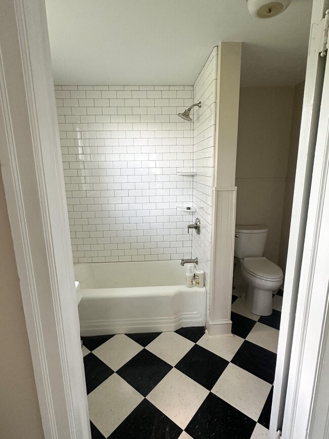 Back Bathroom - 95 Rickert Rd