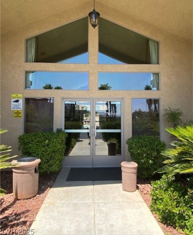 Foto del edificio - 8805 Jeffreys St