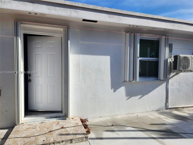 Building Photo - 11461 SW 197th St