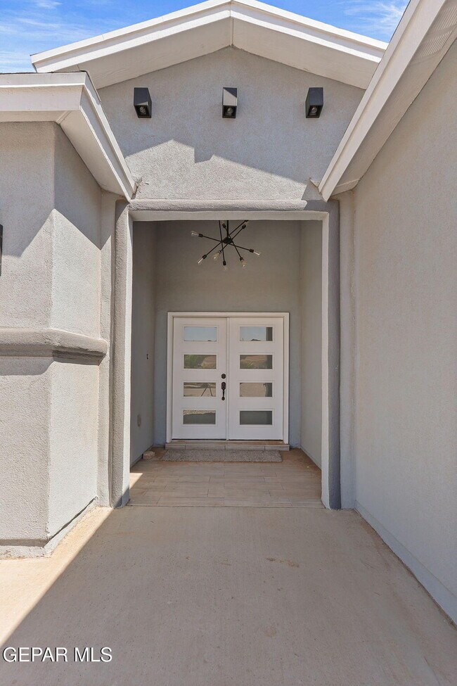 Foto del edificio - 9853 La Morenita Cir