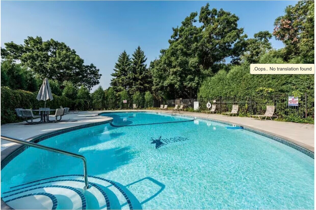 Primary Photo - 1601 N Innsbruck Dr