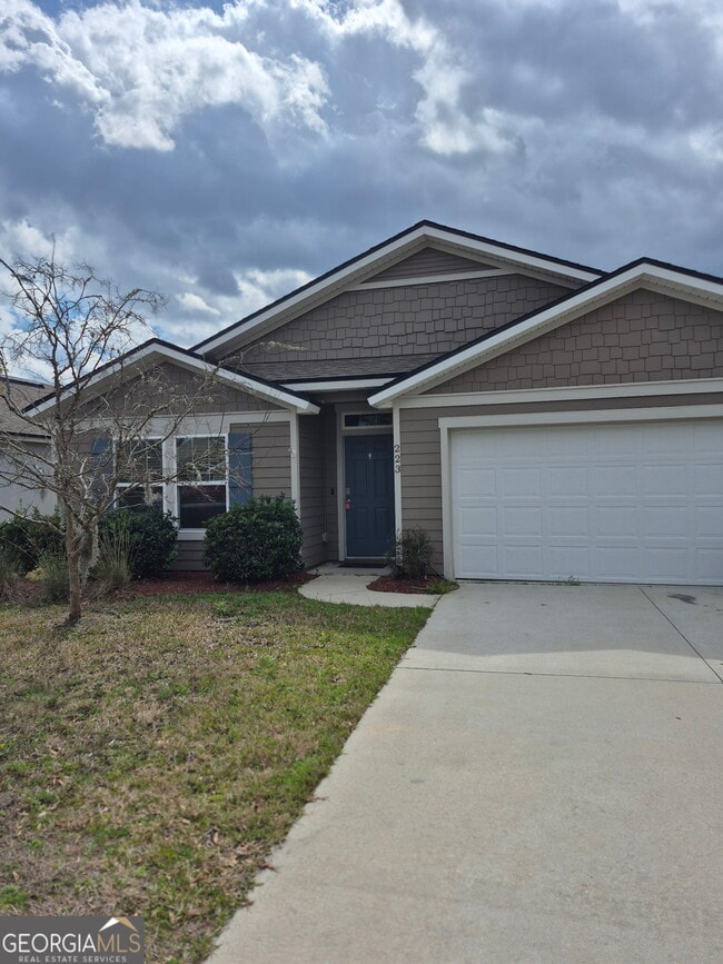 Building Photo - 223 Brooklet Cir