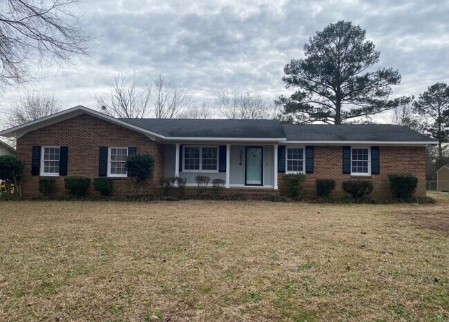 Building Photo - 3414 Rutland Dr