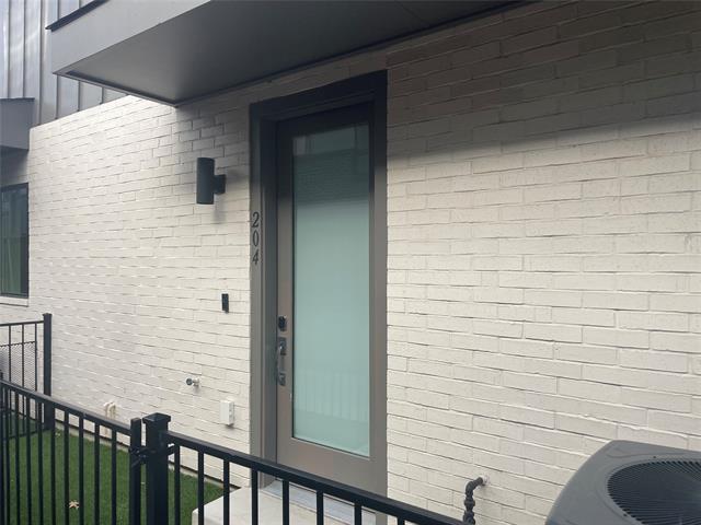 Foto del edificio - 5707 Lindell Ave