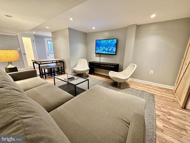 Foto del edificio - 4509 15th St NW