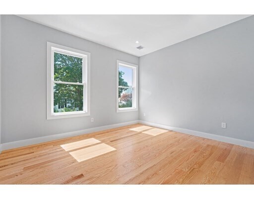 Building Photo - 2-4 Mt Vernon St