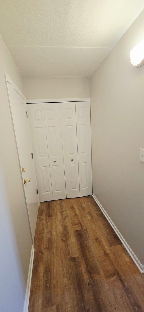 Foto del edificio - 318 W Naperville Rd