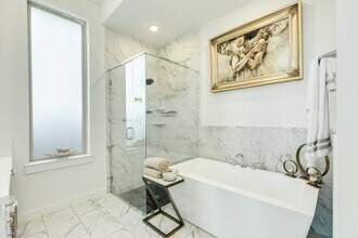 Building Photo - 9619 Wright Dr