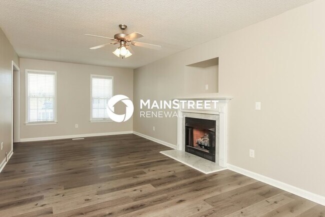 Foto del edificio - 3 Bedroom Pet-Friendly Home in Smithfield, NC with Main Street Renewal