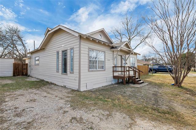 Foto del edificio - 1322 N Powell Pkwy