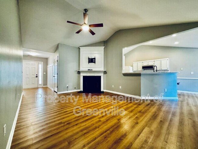 Foto del edificio - 603 Fairview Lake Way