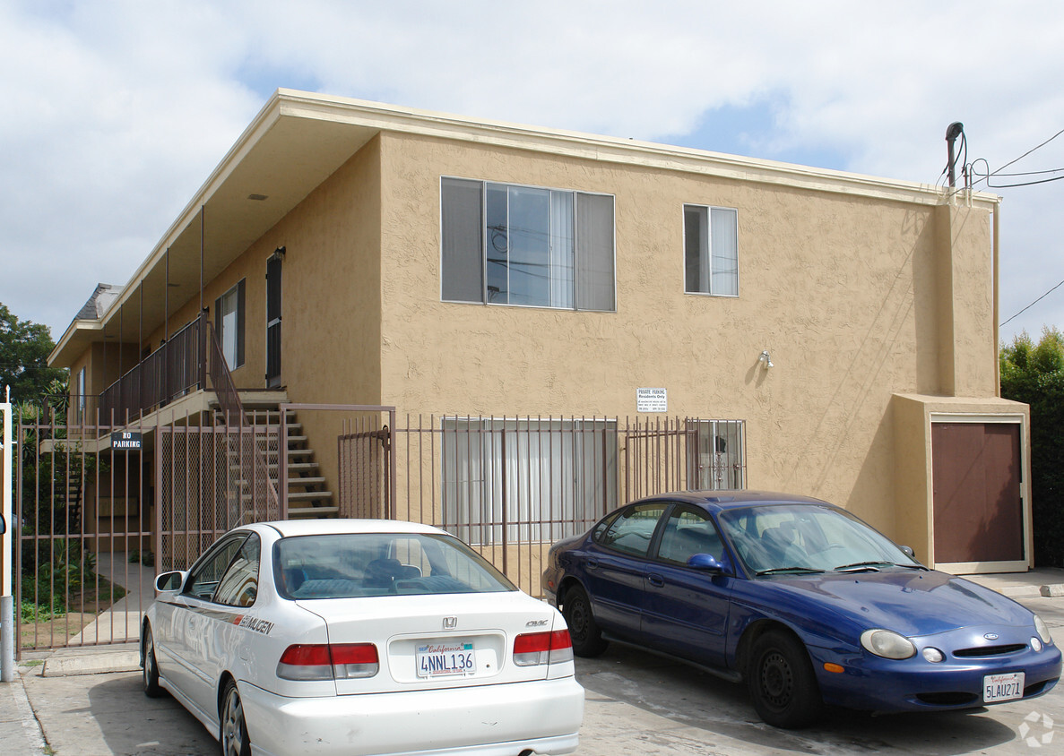 Building Photo - 4214 44th St