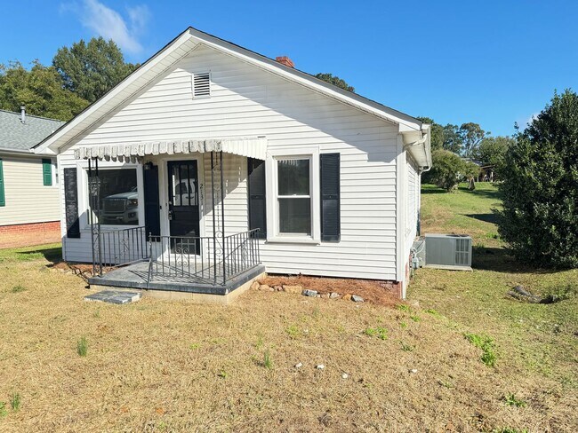 Foto del edificio - 2bd/1ba House on Lane St near Downtown Kan...