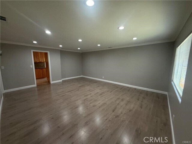 Building Photo - 6853 Matilija Ave