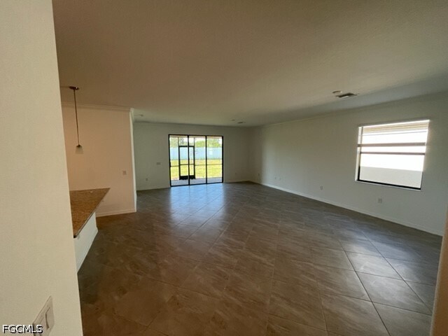 Foto del edificio - 14638 Cantabria Dr