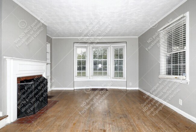 Building Photo - 6125 N Meridian St