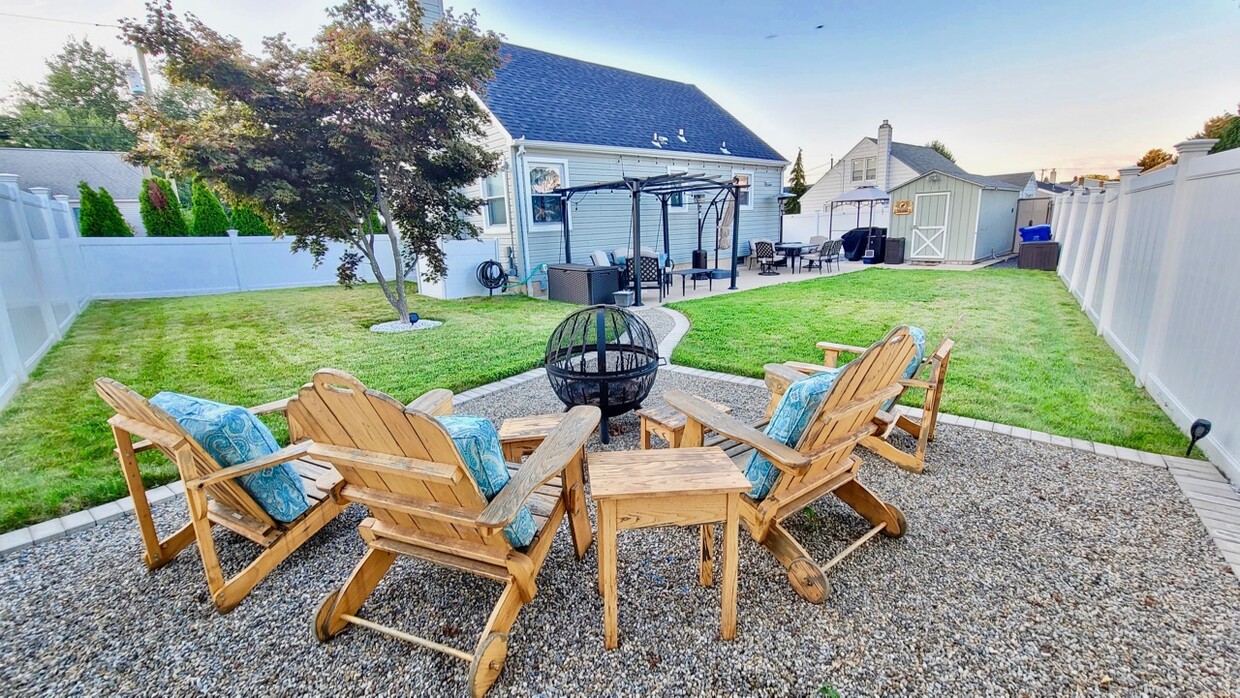 Lots of Backyard Potential! - 88 Elizabeth Pl