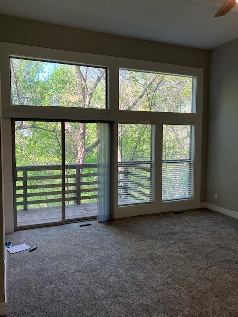 Vista desde la sala de estar - 4904 NW Barry Rd