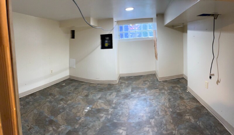 Primary Photo - 3716 Mt Pleasant Ave