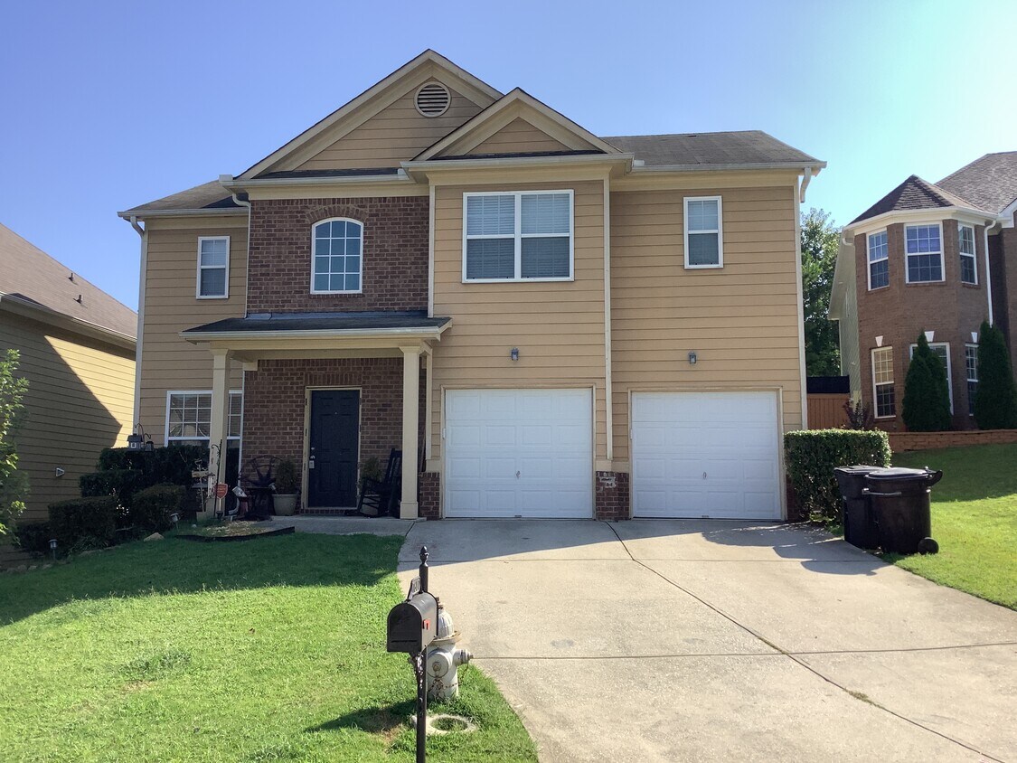 Primary Photo - 7607 Forest Glen Way