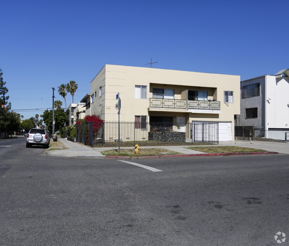 Foto del edificio - 4161 W 4th St