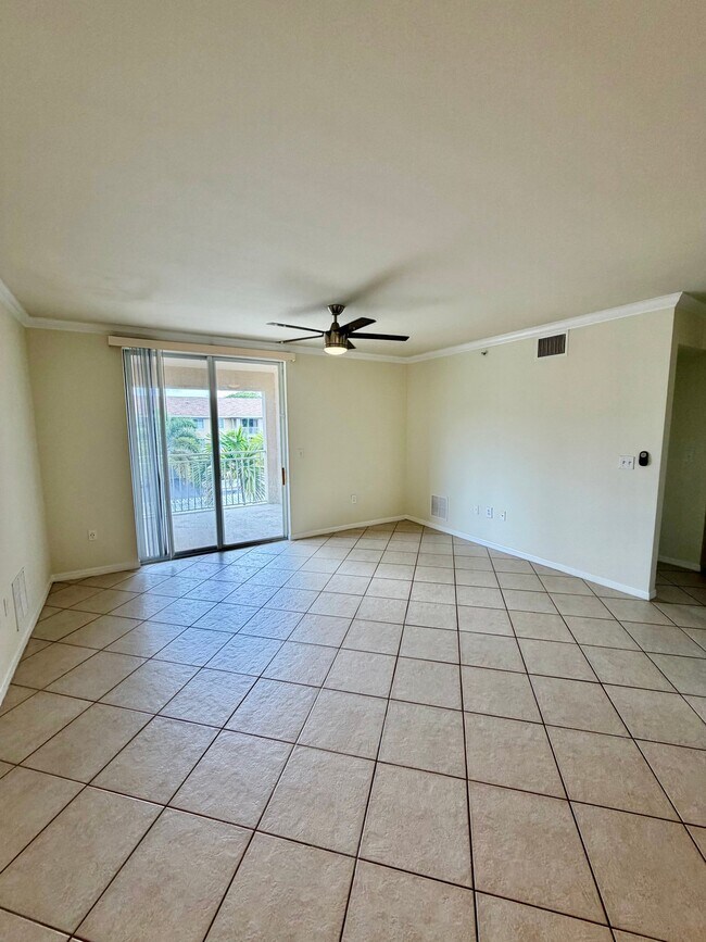 Foto del edificio - 6510 Emerald Dunes Dr