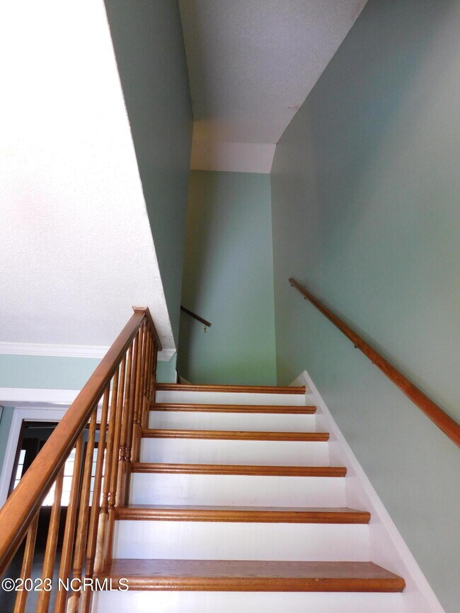 Building Photo - 6109 Schooner Ct