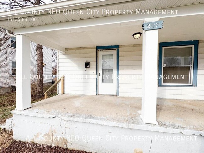 Foto del edificio - 2117 Sherer Ave