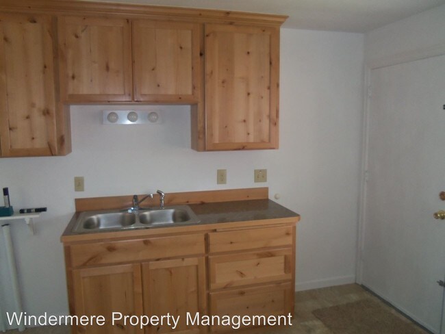 Foto del edificio - 532 N 6th Ave