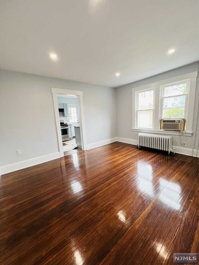 13 Farview Terrace Unit 3A, Paramus, NJ 07652 Room for Rent in