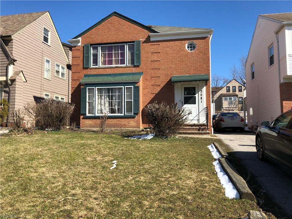 3581 Avalon Rd Unit up, Shaker Heights, OH 44120 Room for Rent in