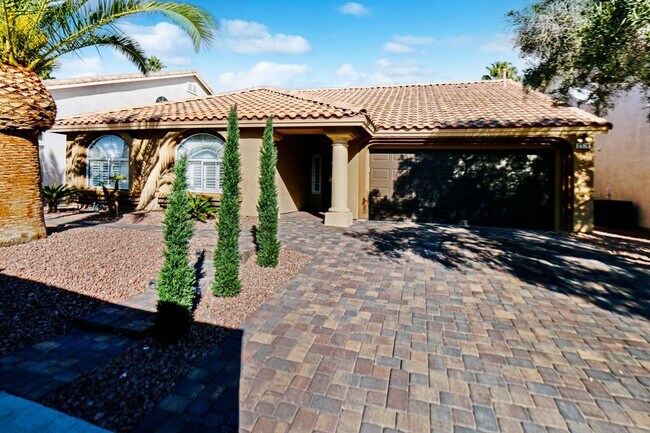 Foto del edificio - Designer Delight in Green Valley