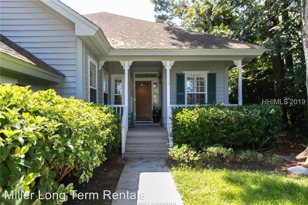 Primary Photo - 3 br, 2 bath House - 48 Royal Point