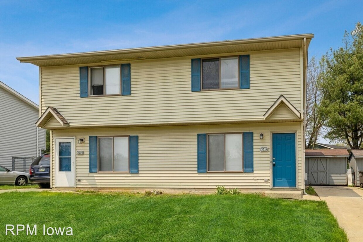3014 SE 17th St, Des Moines, IA 50320 House Rental in Des Moines, IA