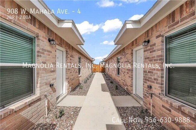 Foto del edificio - 908 W Mahala Ave