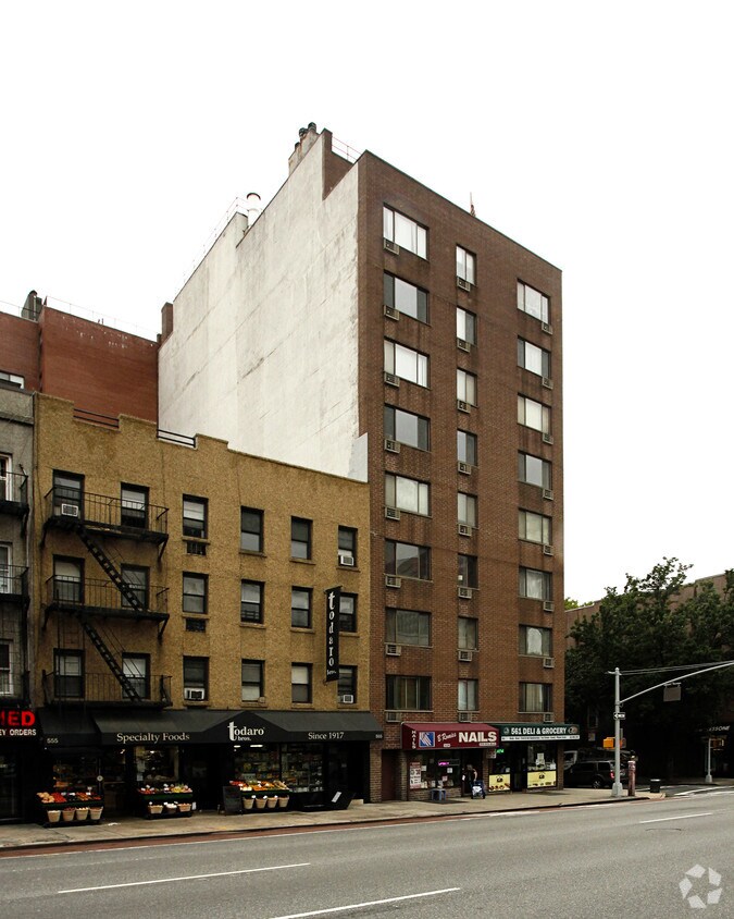 Foto del edificio - 250 E 31st St