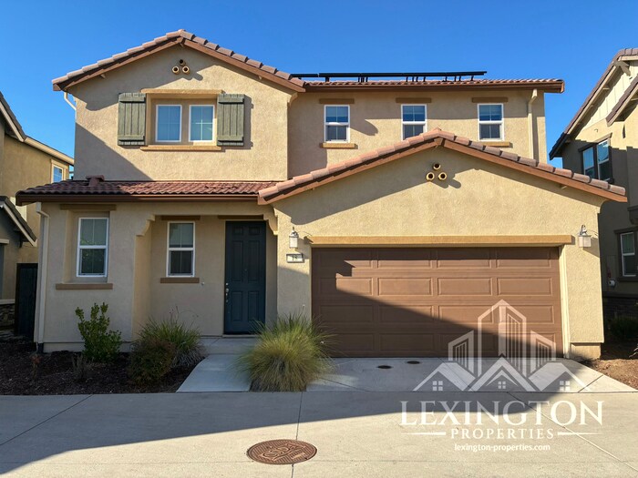 Primary Photo - Elegant, 3BD/2.5BA, Sacramento Home in Nat...