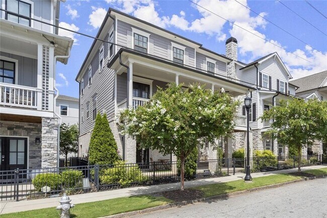 Foto del edificio - 1446 Fairmont Ave NW