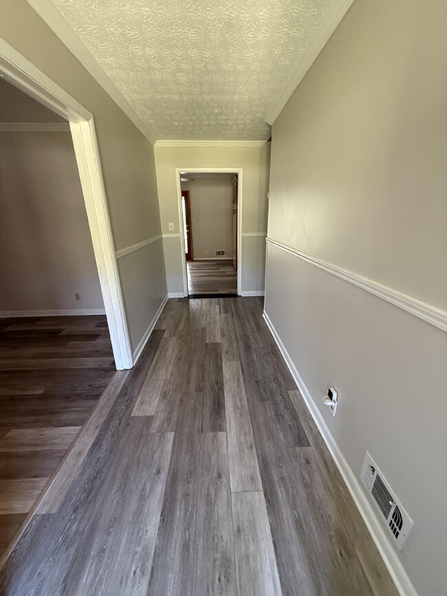 Foto del edificio - Modern Living Meets Country Charm – Fully ...
