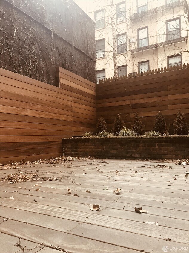 Foto del edificio - 322 East 59th Street