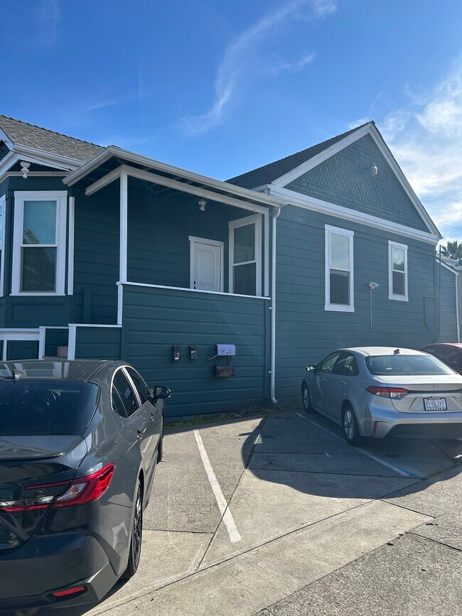 Foto del edificio - 1183 63rd St