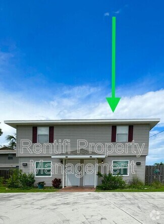 Building Photo - 17325 Whitewater Ct