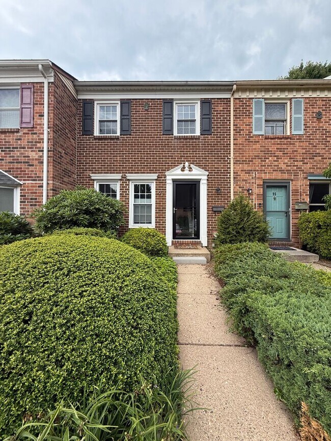 Foto del edificio - 2 Bed / 1.5 Bath Doylestown Townhome