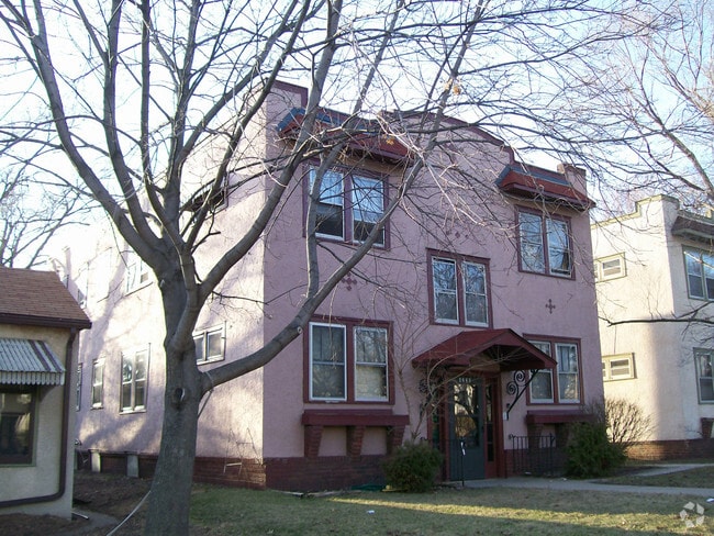 Building Photo - 4228 Cedar Ave S