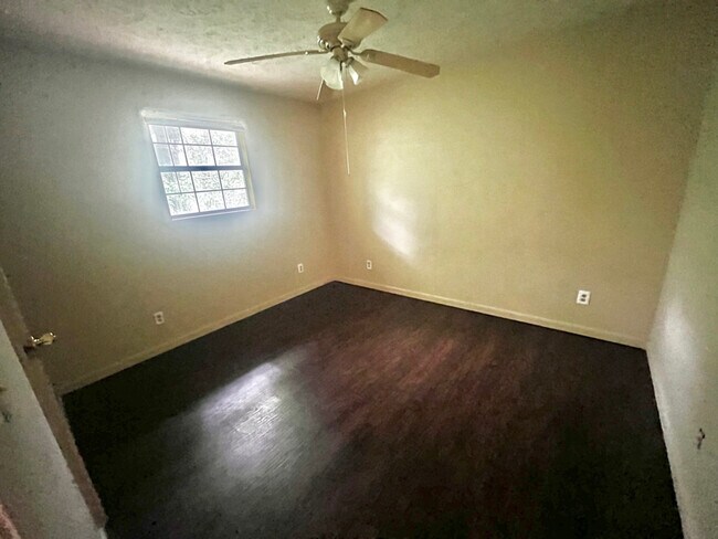 Foto del edificio - 576 Halbert Heights Rd