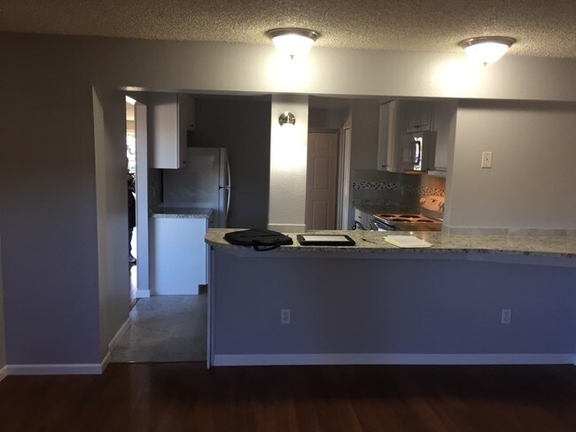 Foto del edificio - 1721 SW Lillyben Ave Gresham, OR 97080