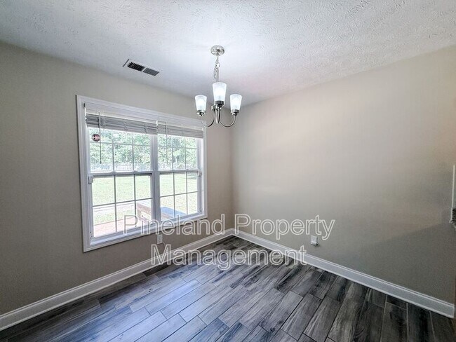 Building Photo - 117 Moorea Dr