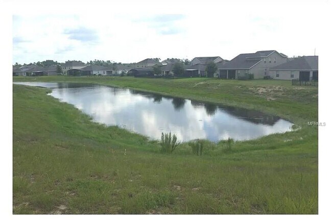 Building Photo - 488 Chelsea Ave