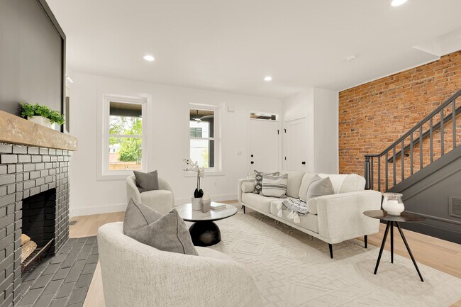 Building Photo - 4327 2nd St NW